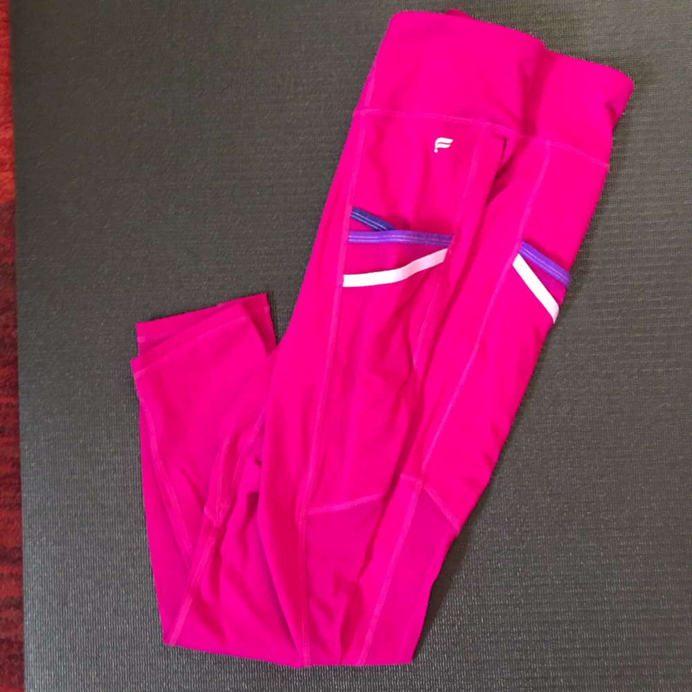 Pink Fabletics 7/8 leggings
